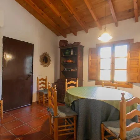 El Cortijuelo De Zalea Holiday home *